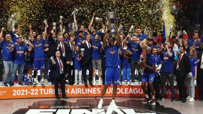 Cumhurbaşkanı Tatar: “Anadolu Efes’in Avrupa Şampiyonluğu’nu kutlarken, ayrıca Kıbrıslı Türk basketbolcu Erten Gazi’yi de tebrik ederim”