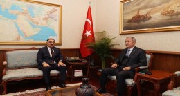 Millî Savunma Bakanı Hulusi Akar, Kardeş Ülke Azerbaycan’ın Ankara Büyükelçisi Reşad Mammodov’u Kabul Etti