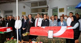Cumhurbaşkanı Ersin Tatar, aynı gün hayatını kaybeden Kıbrıs gazileri Şükrü Ateş ve Hüseyin Altıntaş’ın cenaze törenine katıldı