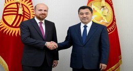 Президент Садыр Жапаров принял председателя Всемирной конфедерации этноспорта Билала Эрдогана