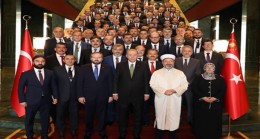 Cumhurbaşkanı Erdoğan, Diyanet İşleri Başkanlığı ataşeleri ve müşavirleriyle bir araya geldi