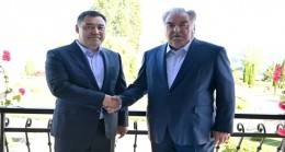 Президент Садыр Жапаров встретился с Президентом Таджикистана Эмомали Рахмоном