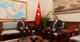 Millî Savunma Bakanı Hulusi Akar, İtalya’nın Ankara Büyükelçisi Giorgio Marrapodi’yi Kabul Etti
