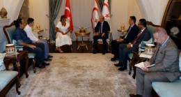 Cumhurbaşkanı Ersin Tatar, Avustralya-Victoria ve Sidney Kuzey Kıbrıs Türk Cemiyeti başkanlarını ve üyesini kabul etti