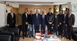 Cumhurbaşkanı Ersin Tatar, Güzelyurt Belediye Başkanı Mahmut Özçınar’ı ziyaret etti.