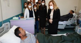 Cumhurbaşkanı Ersin Tatar’ın eşi Sibel Tatar, Gazimağusa Devlet Hastanesi’ne iki adet diyaliz makinesi bağışında bulundu.