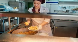 Birleşik Rusya, Magadan bölgesindeki okullardaki yemeklerin kalitesini kontrol etti