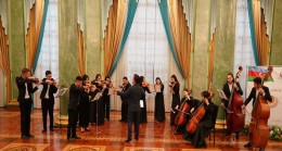 Haydar Aliyev’in 100’üncü yılı dolayısıyla Bişkek’te gala konseri düzenlendi
