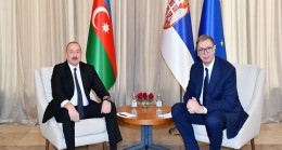 İlham Aliyev, Sırbistan Cumhurbaşkanı Aleksandar Vučić ile birebir ve kapsamlı görüşmelerde bulundu
