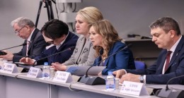 Olga Zabralova, halkın “Birleşik Rusya” “Güçlü Aile” programı doğrultusunda 2024 çalışma planını sundu