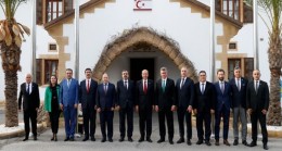 Cumhurbaşkanı Ersin Tatar, Türkiye Cumhuriyeti Yükseköğretim Kurulu (YÖK) heyetini kabul etti