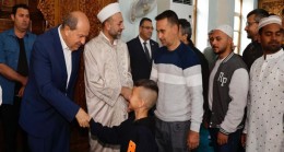 Bayram namazını Hz. Ebubekir Camisi’nde kılan Cumhurbaşkanı Ersin Tatar, basına açıklamada bulundu