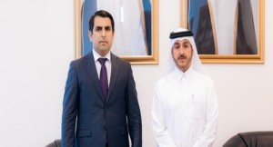 Büyükelçinin Katar Diplomatik Enstitüsü Rektörü ile görüşmesi