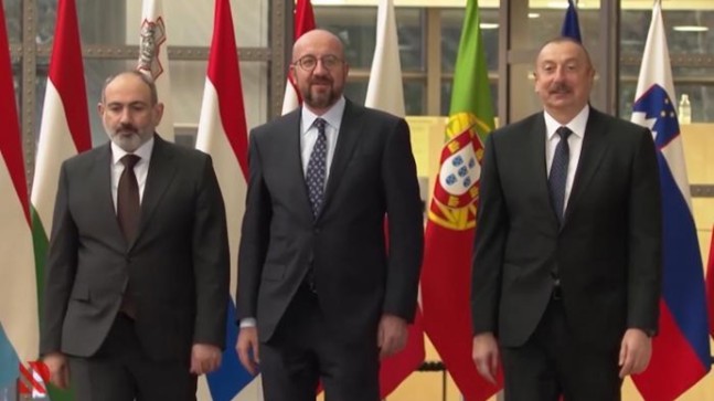 Azerbaycan  Milletvekili Meşhur Memmedov – “Brüksel toplantısının sonucu Azerbaycan’ın bir başka diplomatik zaferidir”