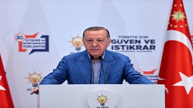 “Demokrasi ve kalkınma mücadelemizi, ülkemize eser kazandıracak, milletimize hizmet edecek bir anlayışla hep daha ileriye taşıyacağız”