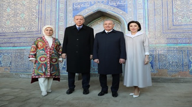 Cumhurbaşkanı Erdoğan, Türk İslam tarihinin önemli merkezlerinden Hive’yi ziyaret etti