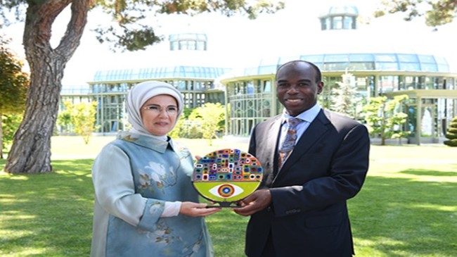 Emine Erdoğan’a “İklim ve Kalkınma Liderlik Ödülü” takdim edildi