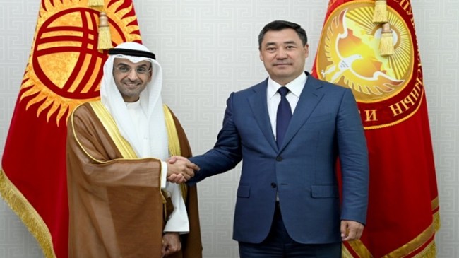 Президент Садыр Жапаров принял Генерального секретаря Совета сотрудничества арабских стран Залива Наифа Фалах Мубарак аль-Хаджрафа