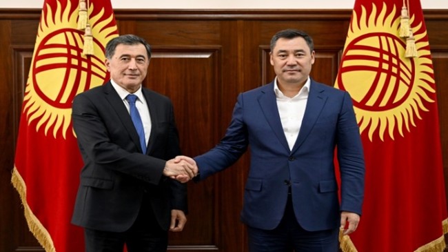 Президент Садыр Жапаров принял министра иностранных дел Узбекистана Владимира Норова