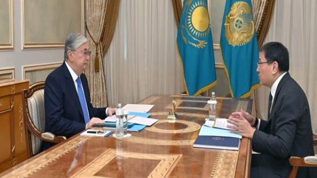 Президент Касым-Жомарт Токаев принял акима города Алматы Ерболата Досаева
