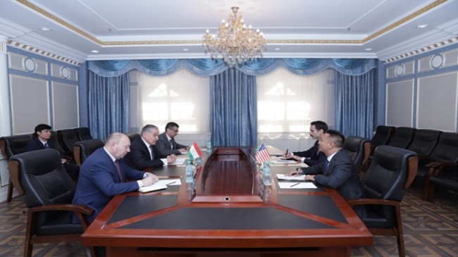 Meeting of Foreign Minister with US Ambassador
