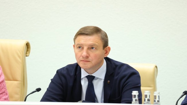 Andrei Turchak: Bu oturumda, Federasyon Konseyi’nden Birleşik Rusya halk programının daha fazla uygulanmasına yardımcı olacak çok sayıda yasa geçti.