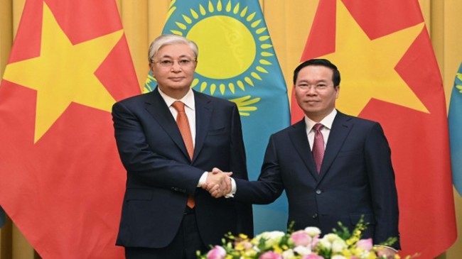Devlet başkanı, Vietnam Devlet Başkanı Vo Van Thuong ile görüştü