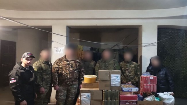Birleşik Rusya’nın Genç Muhafızları, Rostov bölgesinden DPR’deki askeri personele bir miktar yardım teslim etti