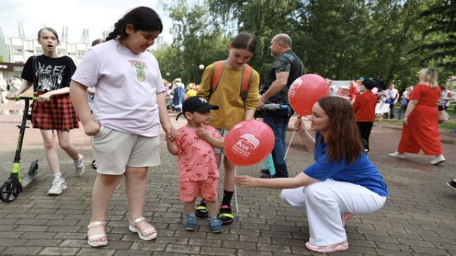 Birleşik Rusya’nın desteğiyle bölgelerde Çocuk Bayramı etkinlikleri düzenlendi