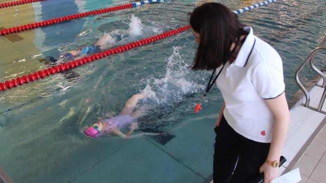 В Мурманской области при поддержке «Единой России» состоялись детские соревнования по плаванию