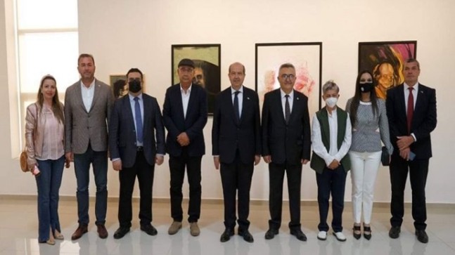 Cumhurbaşkanı Ersin Tatar, Portreler, Stiller ve Hikâyeleri Projesi’nin sergi açılışını yaptı
