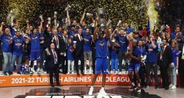 Cumhurbaşkanı Tatar: “Anadolu Efes’in Avrupa Şampiyonluğu’nu kutlarken, ayrıca Kıbrıslı Türk basketbolcu Erten Gazi’yi de tebrik ederim”