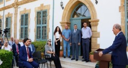 Cumhurbaşkanı Ersin Tatar, “Kıbrıs Fetva Emini – Hürremzâde Mehmed Hakkı Efendi ve Fetvaları” isimli kitabın tanıtım etkinliğine katıldı: