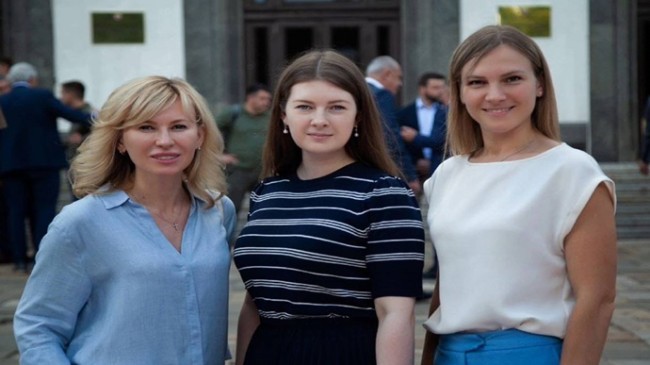 Центральный совет сторонников «Единой России» помог доставить редкое лекарство девочке из Луганска