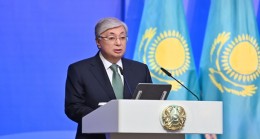 Глава государства провел встречу с общественностью Павлодарской области