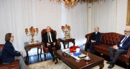 Cumhurbaşkanı Ersin Tatar, Amerika Birleşik Devletleri Büyükelçisi Judith Garber’a veda yemeği verdi