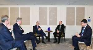 İlham Əliyev Münxendə Avropa İnvestisiya Bankının prezidenti ilə görüşüb