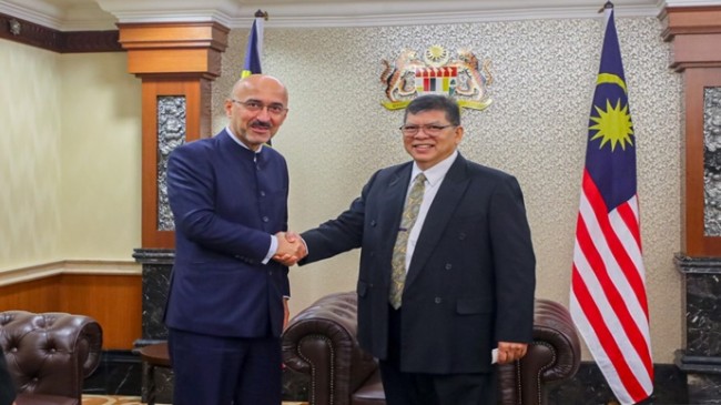 Meeting of the Ambassador of the Republic of Tajikistan to Malaysia with the Speaker of the House of Representatives of the Parliament of Malaysia