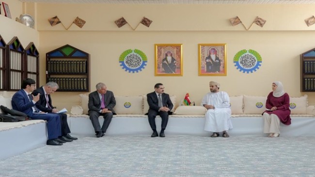 Meeting of the Deputy Minister of Foreign Affairs with the Chairman of the Board of Directors of the Chamber of Commerce and Industry of Oman