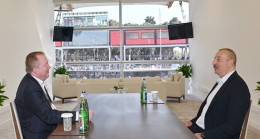 İlham Əliyev “Boeing” şirkətinin icraçı vitse-prezidentini qəbul edib