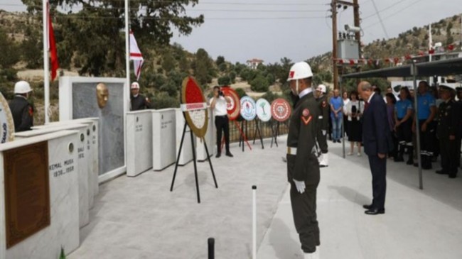 Cumhurbaşkanı Ersin Tatar, Çınarlı Şehitleri’ni Anma Töreni’ne katıldı.