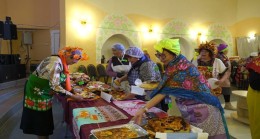 Kamçatka’da, Birleşik Rusya eski neslin temsilcileri için bir mutfak yarışması düzenledi