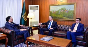 Pakistan Dışişleri Bakanı ile görüşme