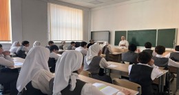 “Birleşik Rusya” Çeçen Cumhuriyeti okullarında sağlık dersleri verdi